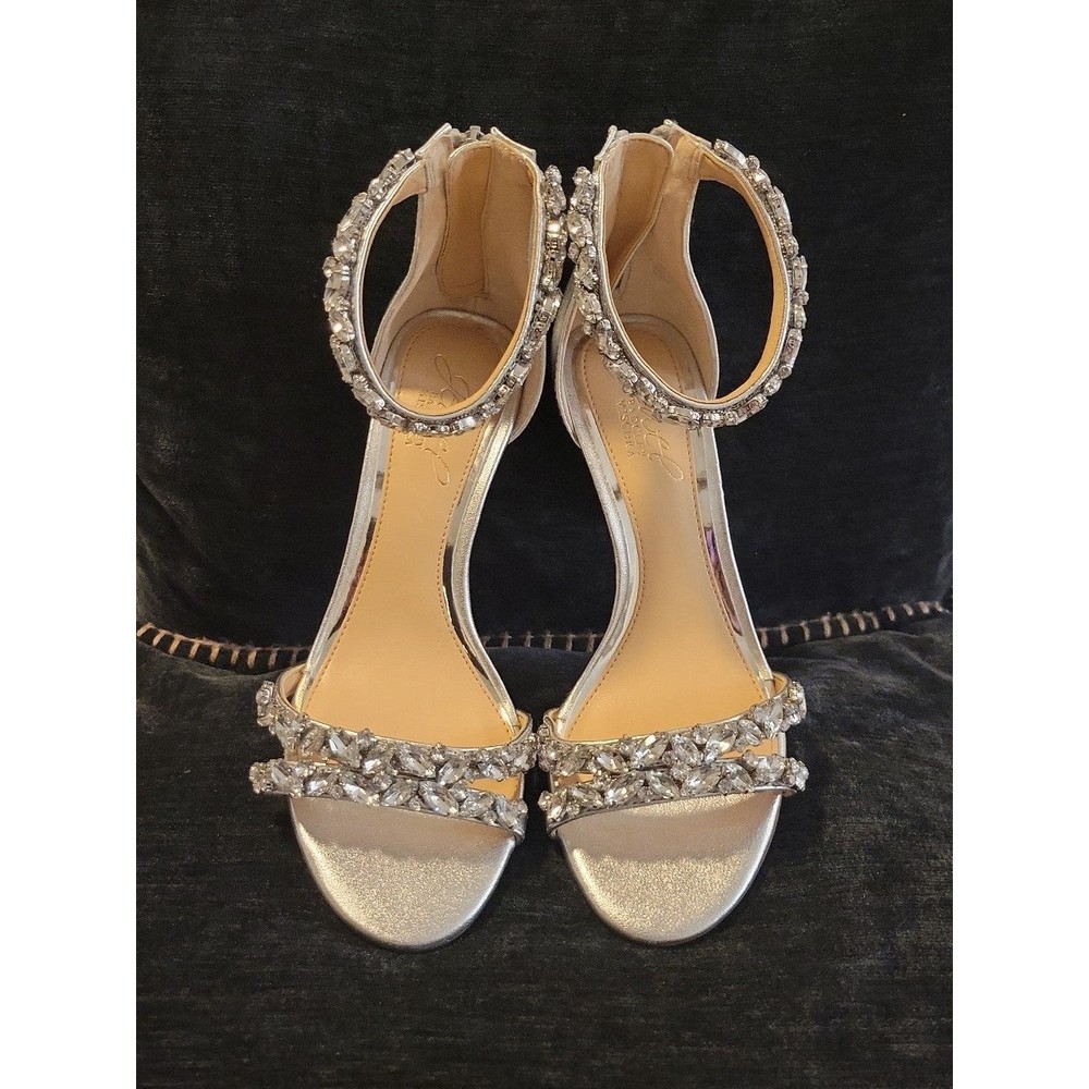*NWOT*Badgley Mischka heel sandals in size 5